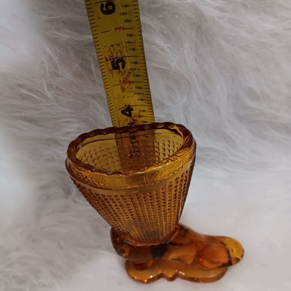 vintage L.E. Smith Glass Amber Boot matchstick or toothpick holder - Picture 2 of 9
